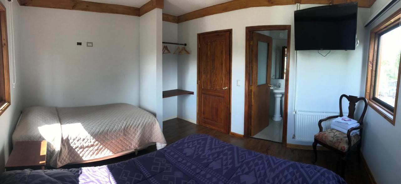 Hostal Entre Araucarias เตมูโก ภายนอก รูปภาพ
