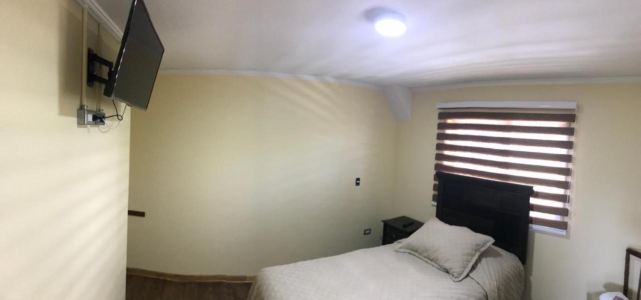 Hostal Entre Araucarias เตมูโก ภายนอก รูปภาพ
