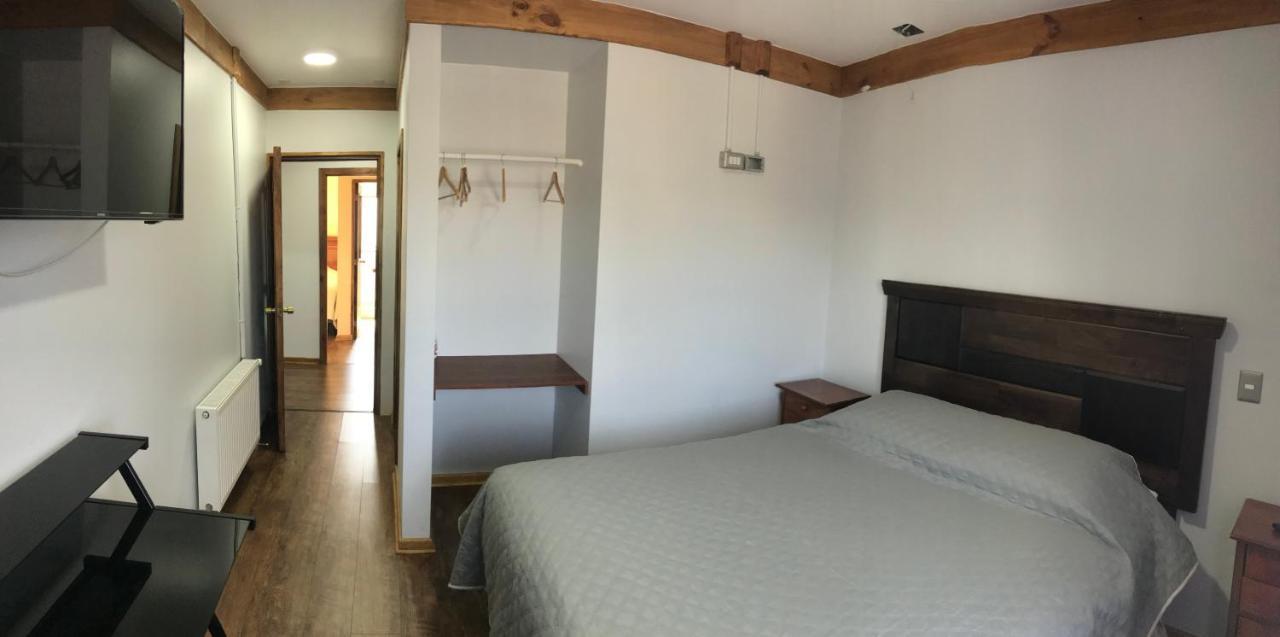 Hostal Entre Araucarias เตมูโก ภายนอก รูปภาพ